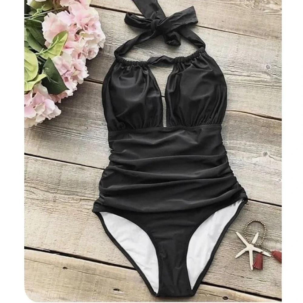Cupshe Black Luxe Tummy Control Halter Swimsuit size XL‎